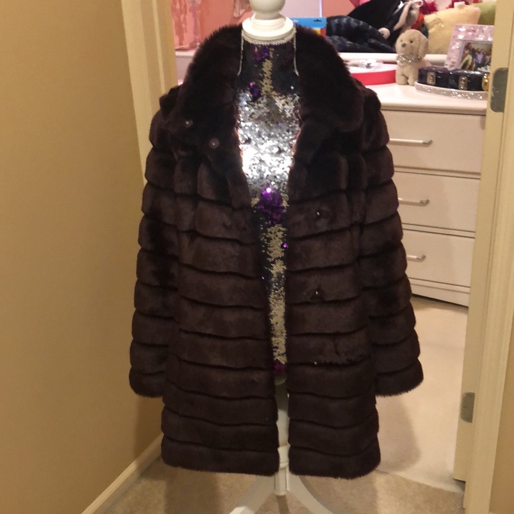 Coat - Picture 4 of 5